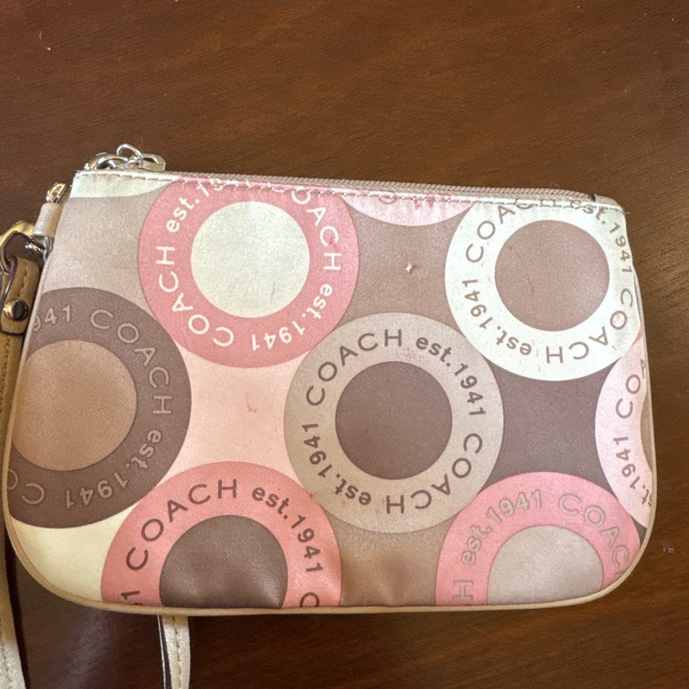 Coach Pink and Brown Poppy Circle Pattern Wristlet Y2K